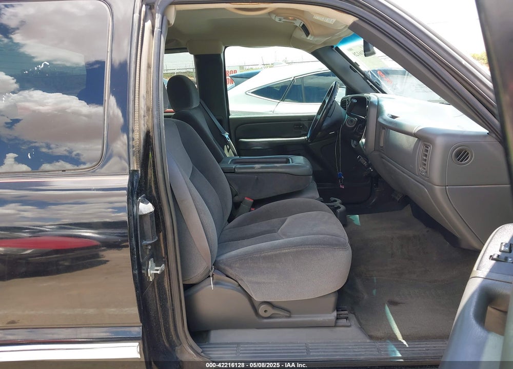 2005 GMC SIERRA 1500 SLE VIN: 1GTEK19B55Z213622
