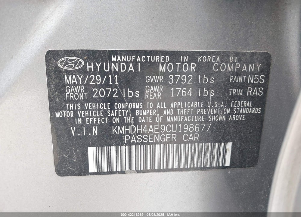2012 HYUNDAI ELANTRA VIN: KMHDH4AE9CU198677