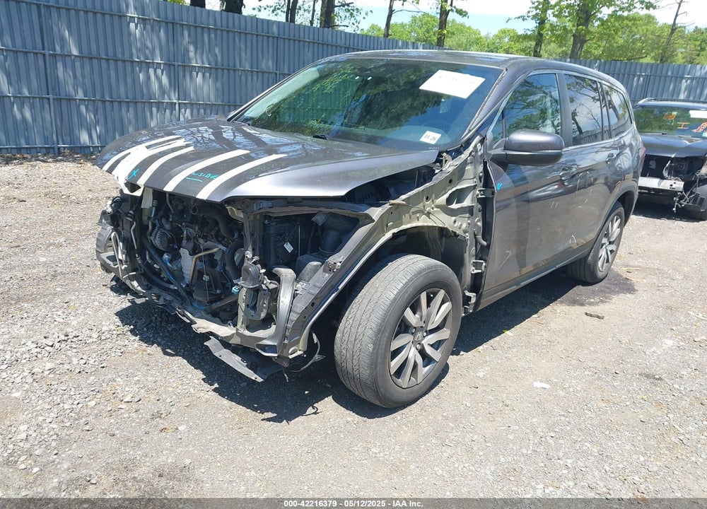 2021 HONDA PILOT 2WD EX VIN: 5FNYF5H35MB013590