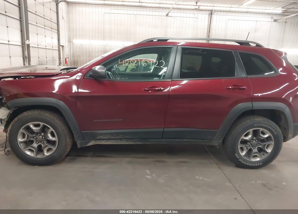 2019 JEEP CHEROKEE TRAILHAWK 4X4 VIN: 1C4PJMBX7KD200267