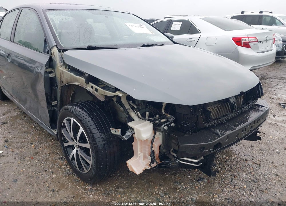 2017 VOLKSWAGEN JETTA VIN: 3VWDB7AJ6HM215805