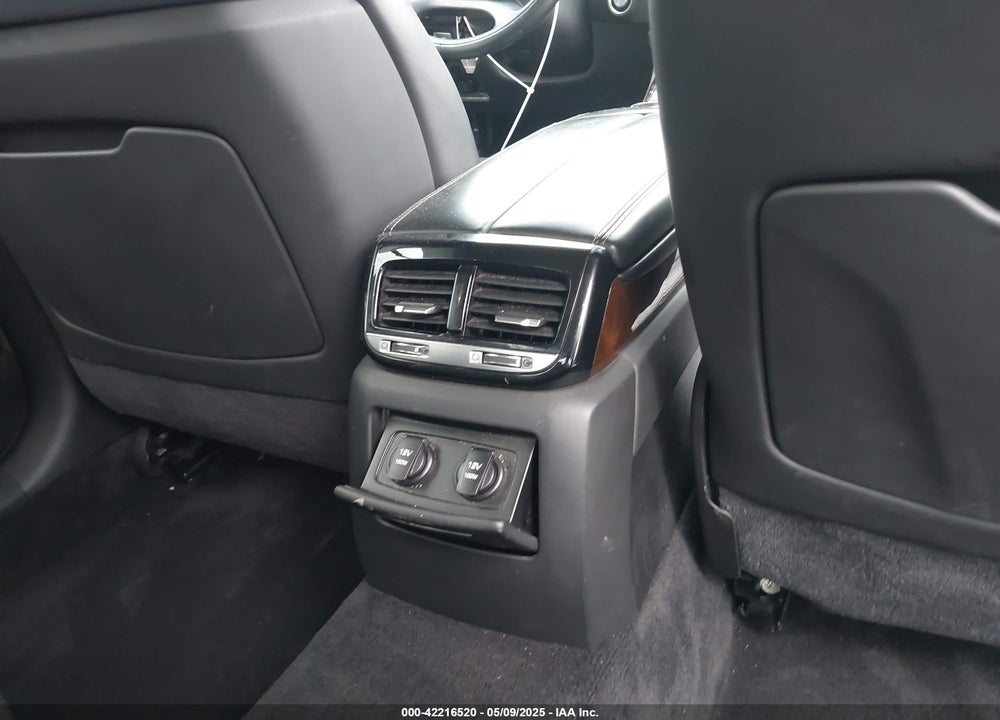 2019 GENESIS G90 VIN: KMHG34JA4KU051691