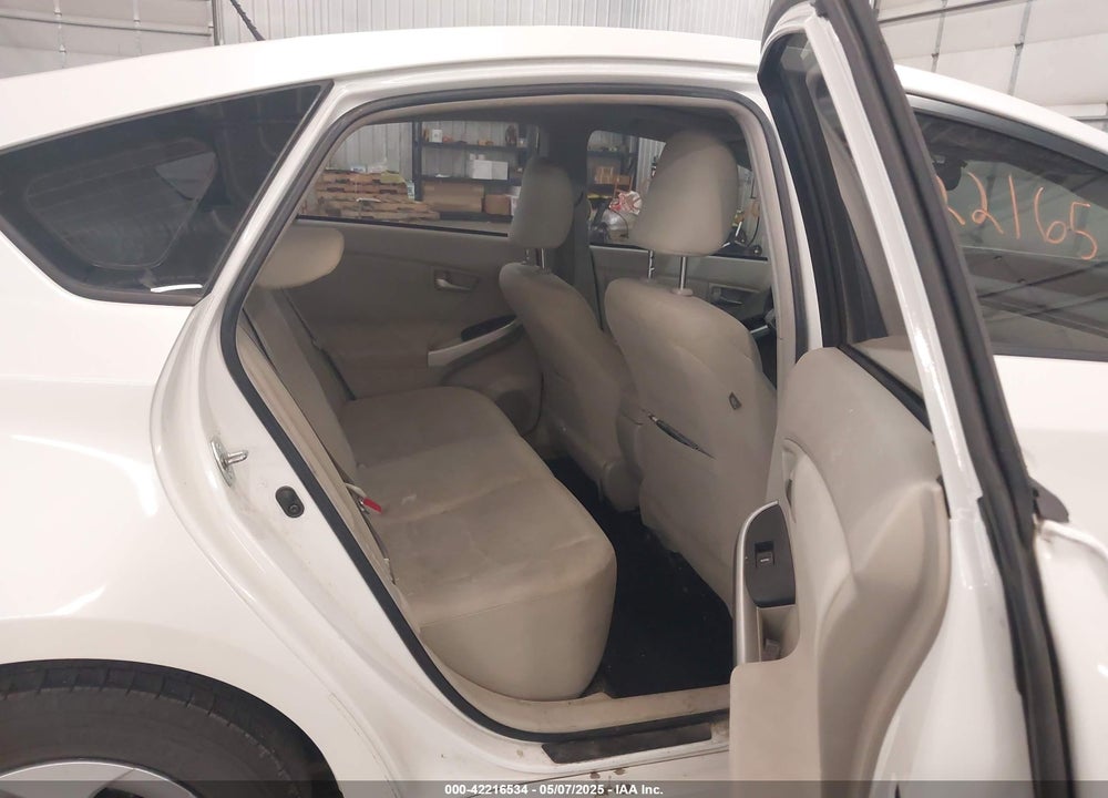 2015 TOYOTA PRIUS VIN: JTDKN3DUXF1939751