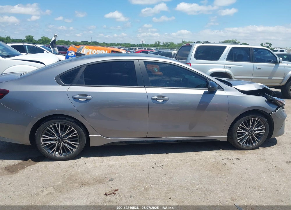 2023 KIA FORTE VIN: 3KPF54AD5PE684226