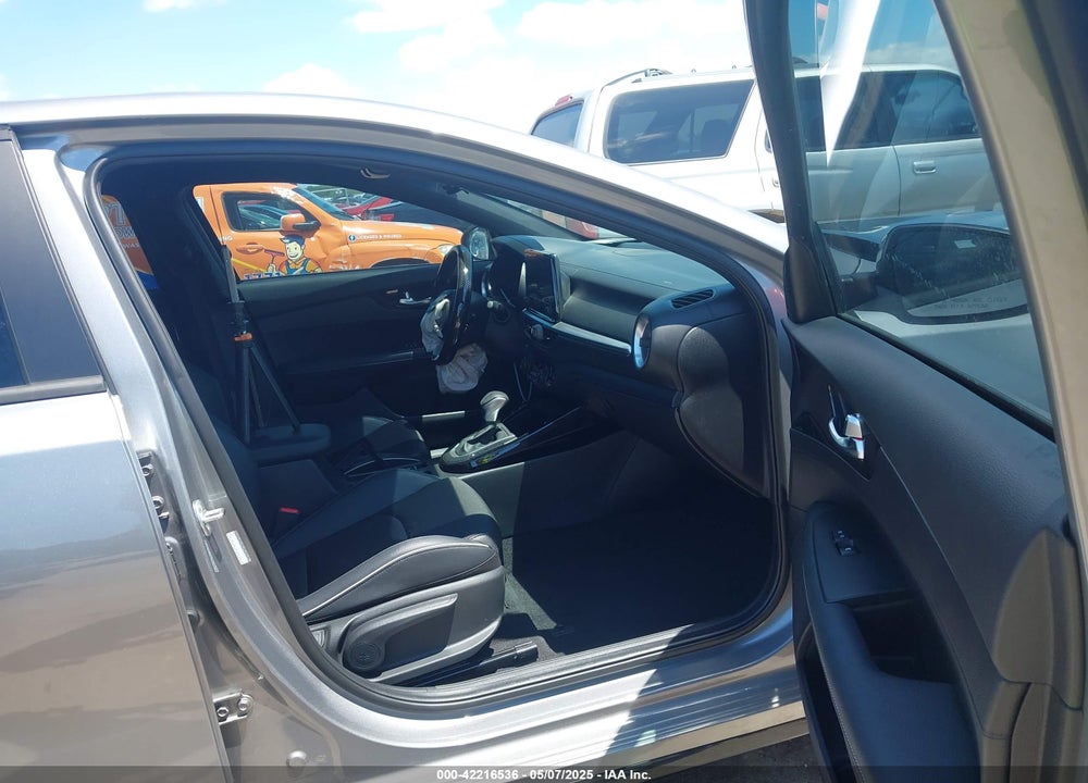 2023 KIA FORTE VIN: 3KPF54AD5PE684226