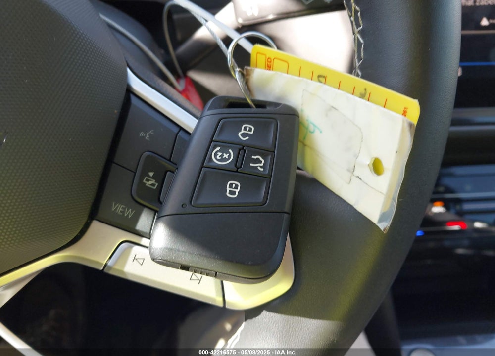 2024 VOLKSWAGEN TIGUAN VIN: 3VV3B7AX9RM001526