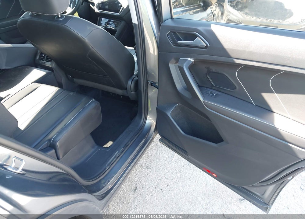 2024 VOLKSWAGEN TIGUAN VIN: 3VV3B7AX9RM001526