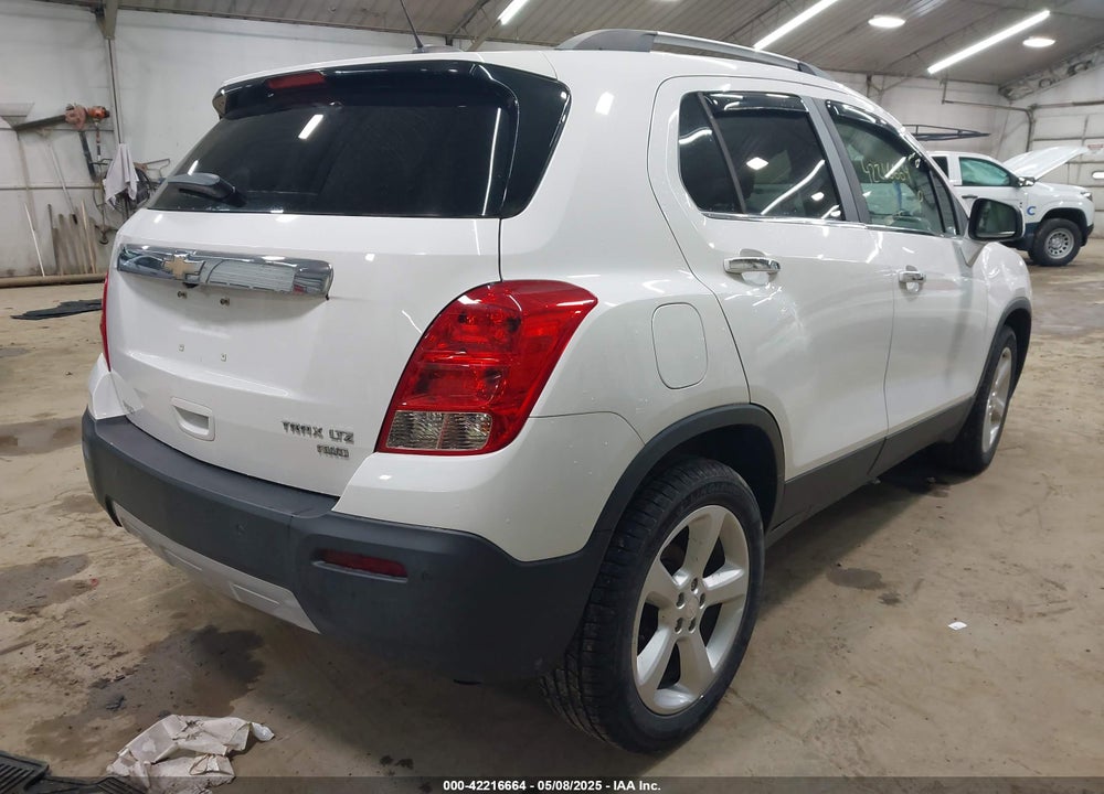 2016 CHEVROLET TRAX VIN: 3GNCJRSB4GL269376