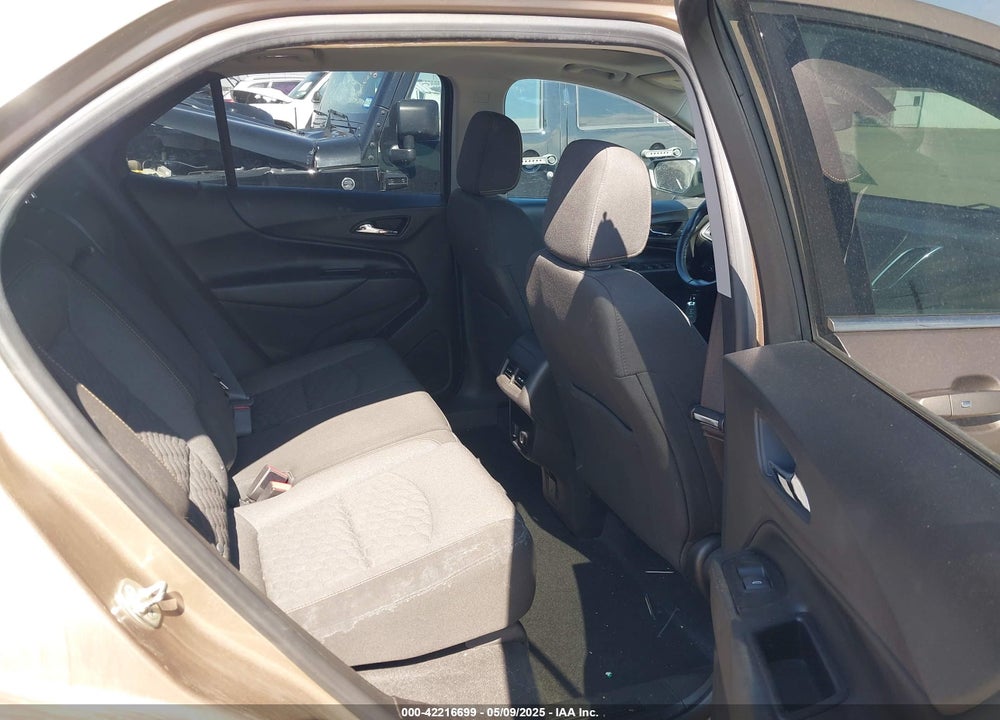 2018 CHEVROLET EQUINOX LT VIN: 2GNAXJEV9J6278308