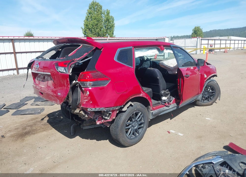 2017 NISSAN ROGUE VIN: JN8AT2MV6HW004256