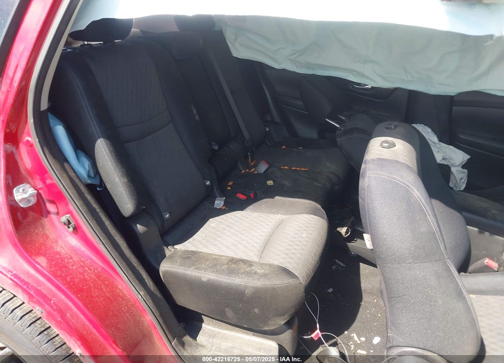 2017 NISSAN ROGUE VIN: JN8AT2MV6HW004256