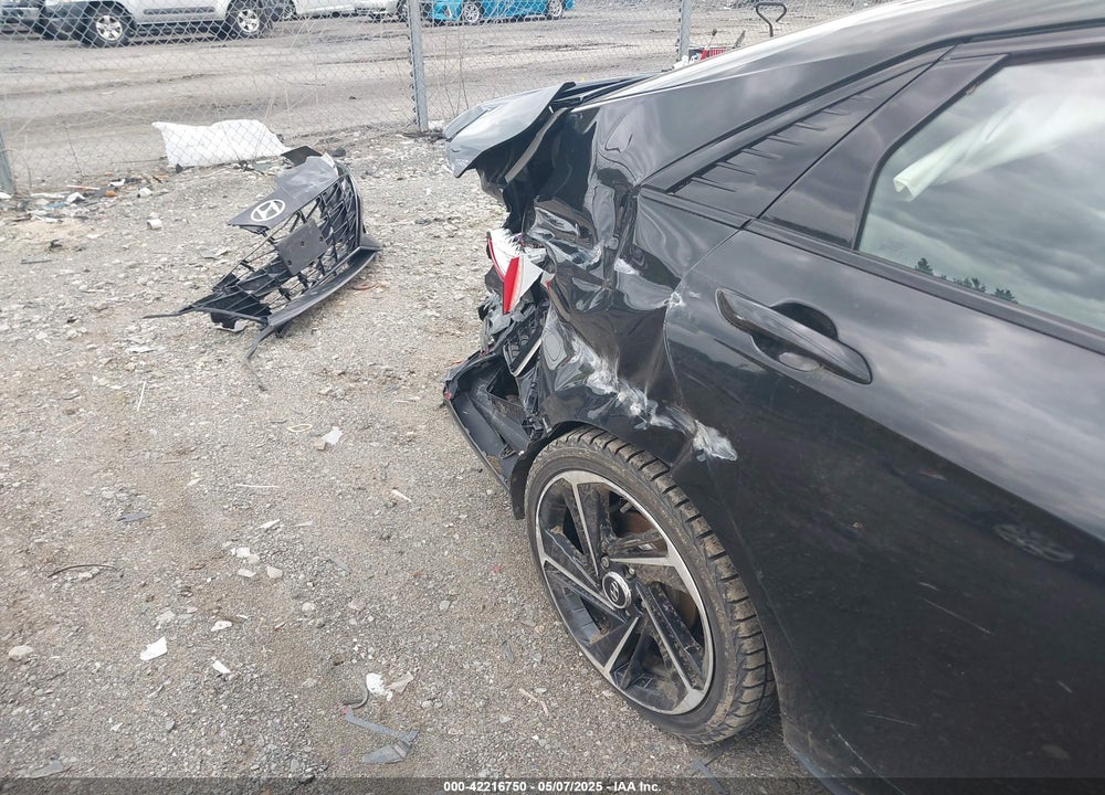 2021 HYUNDAI ELANTRA VIN: KMHLR4AF1MU190365