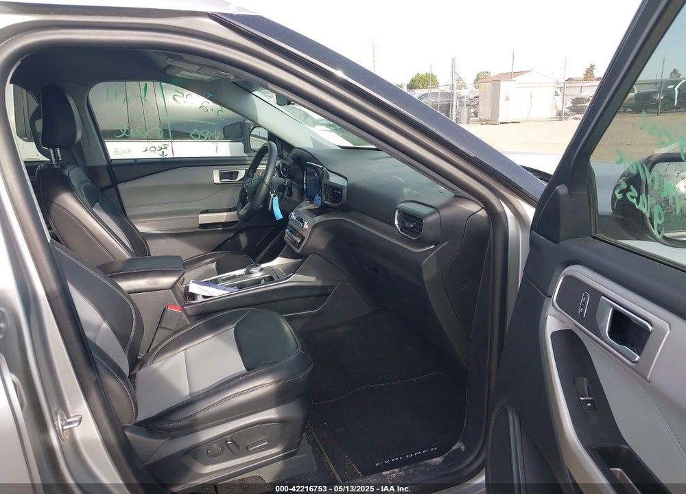 2023 FORD EXPLORER VIN: 1FMSK7DH6PGC33132