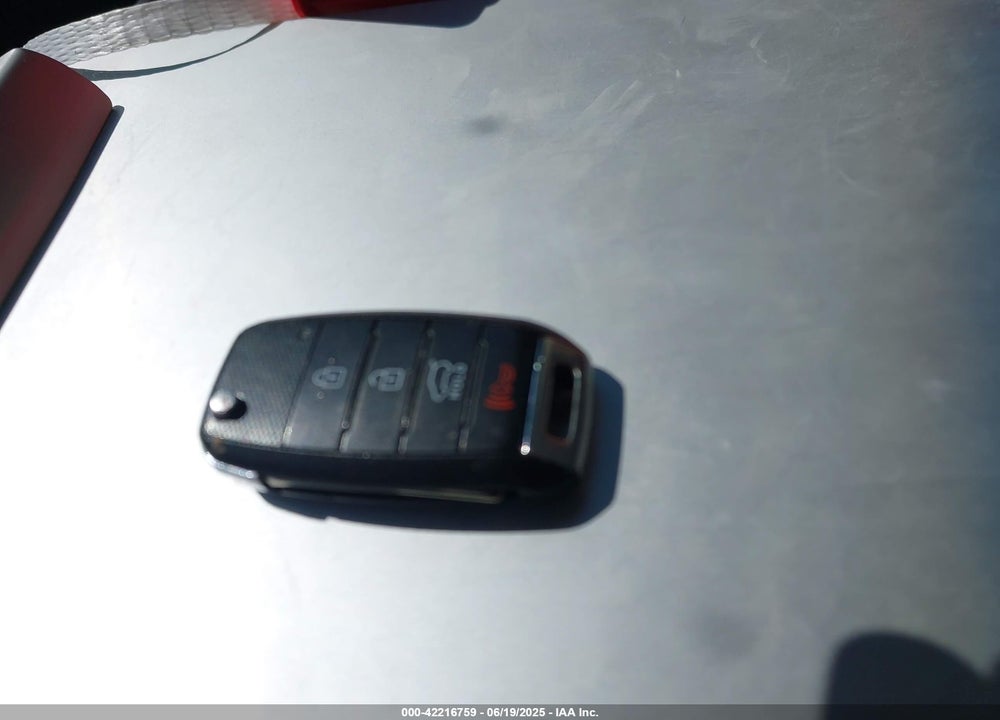 2014 KIA SOUL VIN: KNDJN2A24E7057740