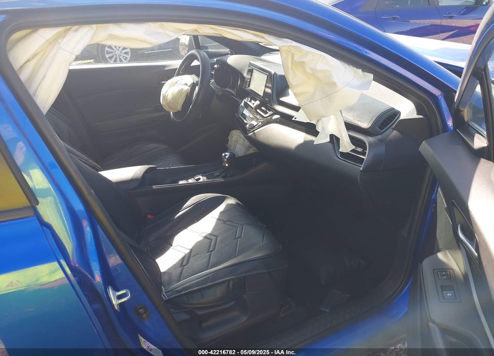 2018 TOYOTA C-HR VIN: NMTKHMBX5JR052840