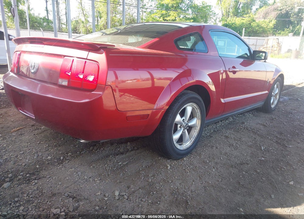 2008 FORD MUSTANG V6 DELUXE/V6 PREMIUM VIN: 1ZVHT80N185124424