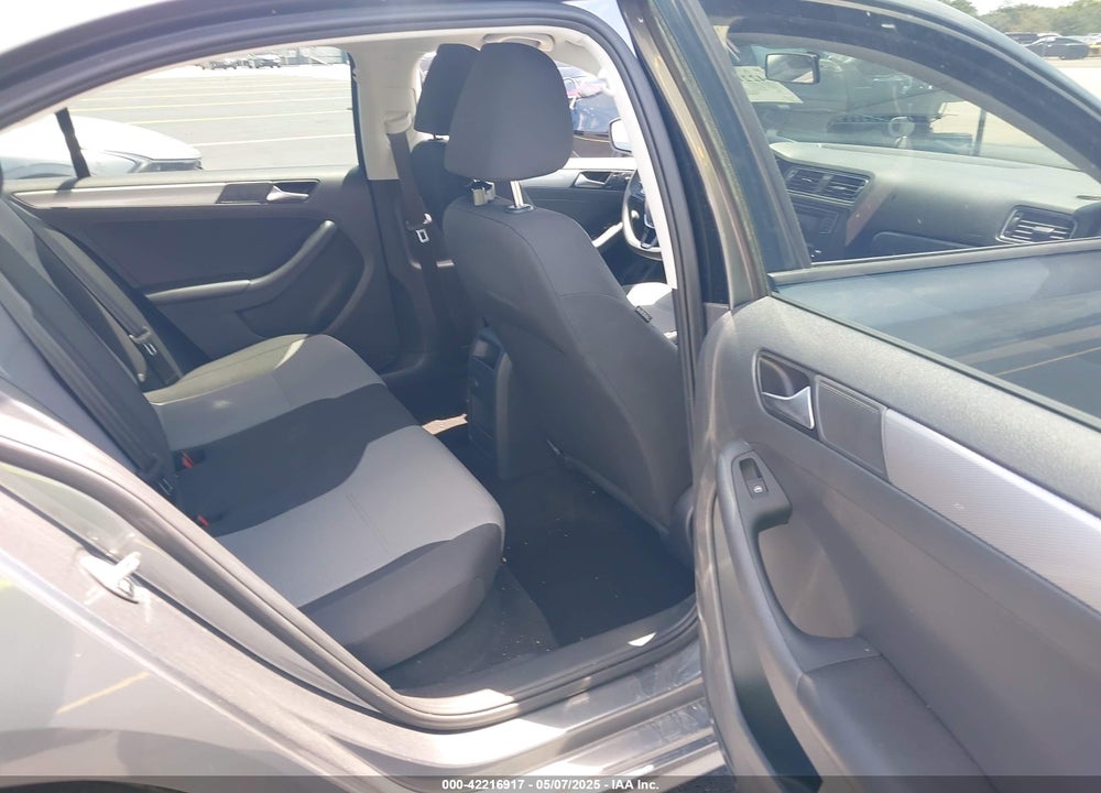 2018 VOLKSWAGEN JETTA 1.4T S VIN: 3VW2B7AJ7JM261916