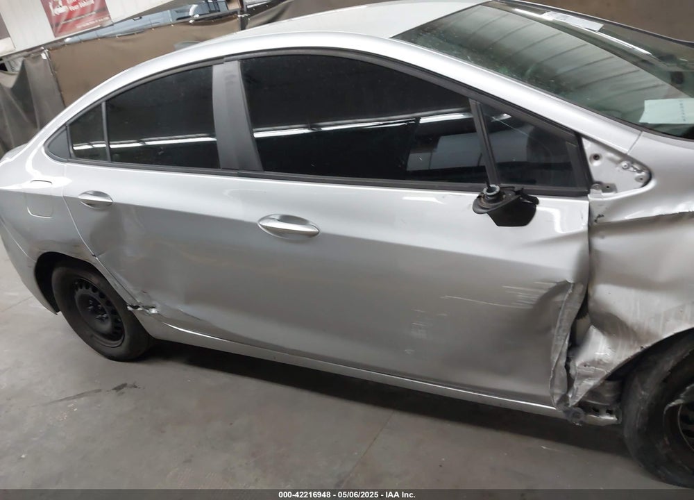 2018 CHEVROLET CRUZE VIN: 1G1BC5SM9J7168119