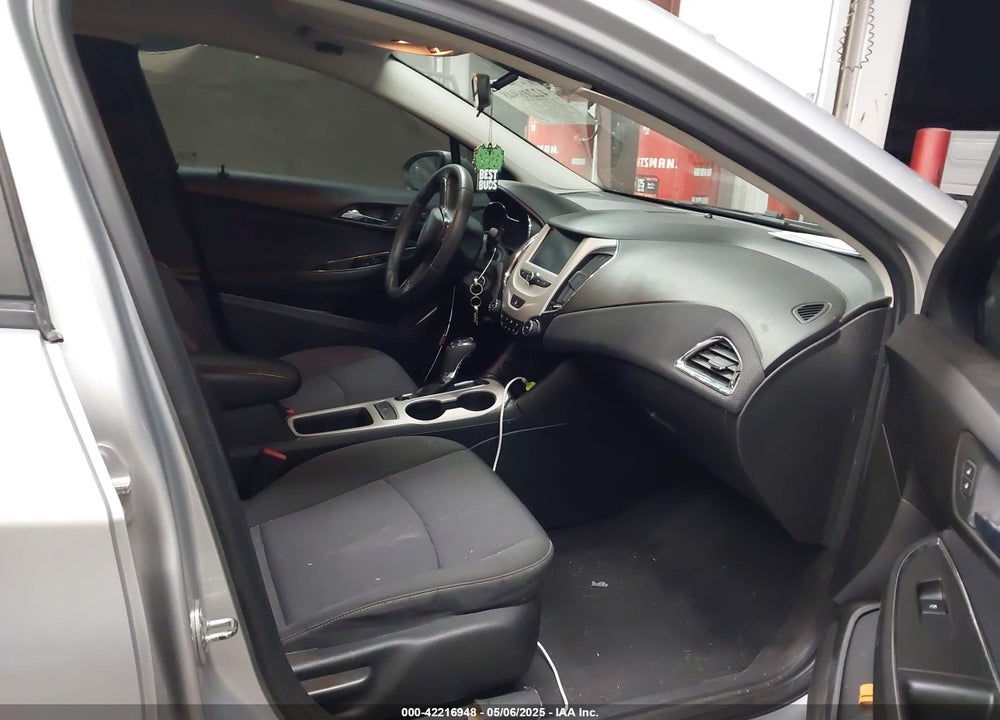 2018 CHEVROLET CRUZE VIN: 1G1BC5SM9J7168119