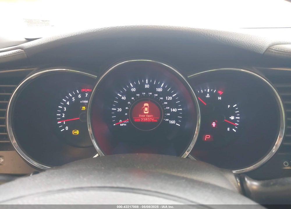 2011 KIA OPTIMA VIN: KNAGN4A79B5086611