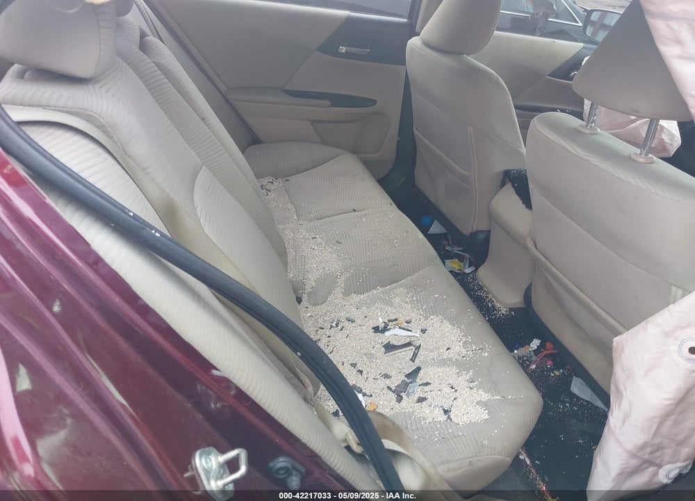 2016 HONDA ACCORD VIN: 1HGCR2F32GA118301