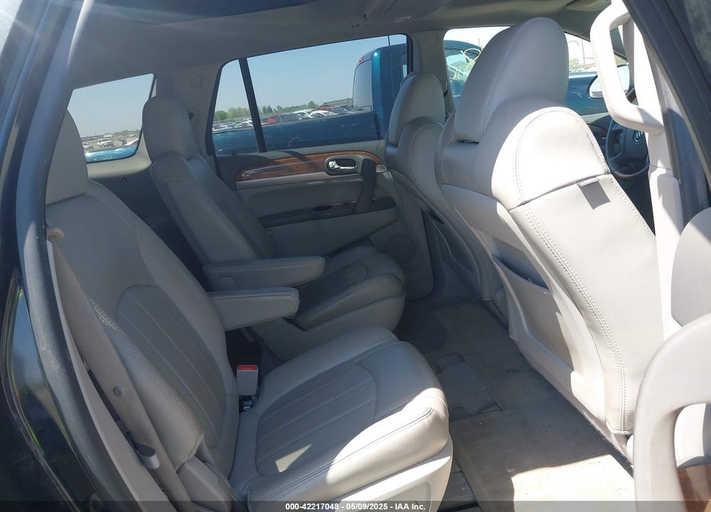 2011 BUICK ENCLAVE VIN: 5GAKRBED5BJ199521