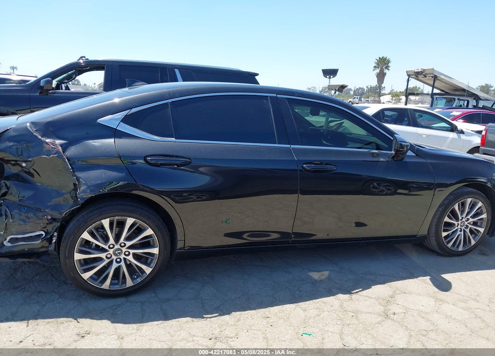 2024 LEXUS ES 300H VIN: 58ADA1C18RU044024