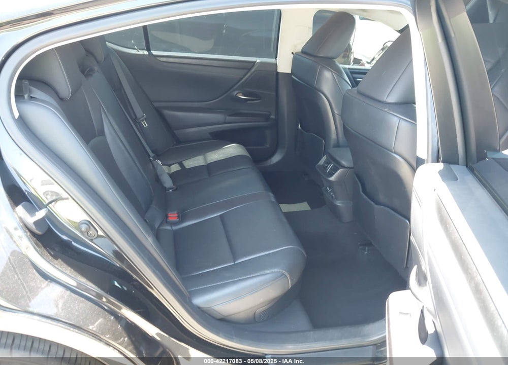 2024 LEXUS ES 300H VIN: 58ADA1C18RU044024