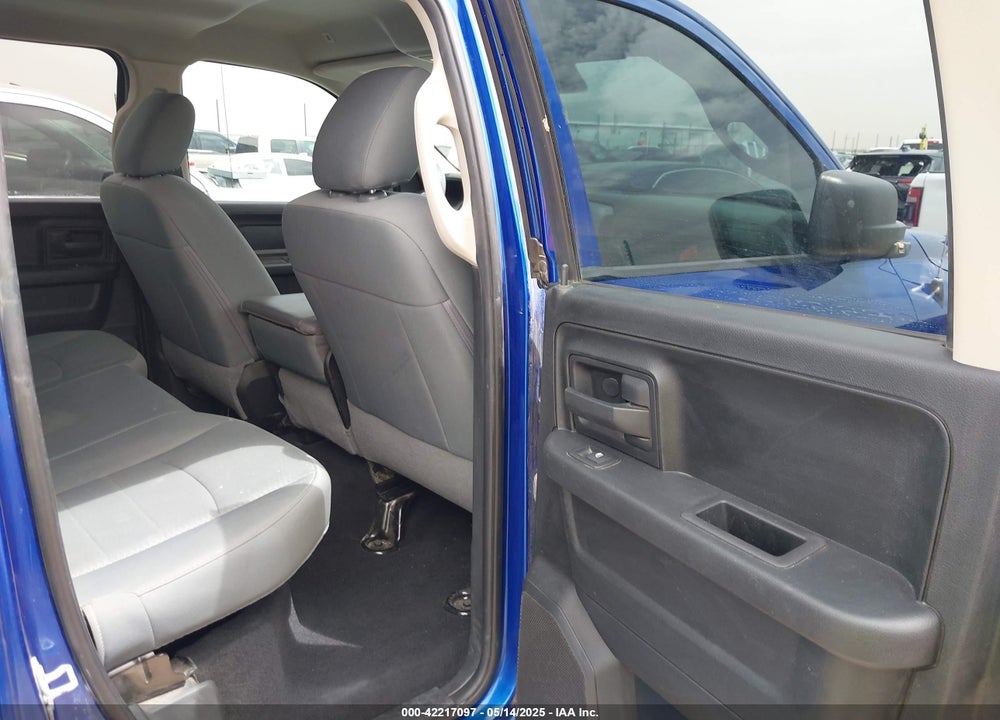 2018 RAM 1500 VIN: 1C6RR6FT0JS299262