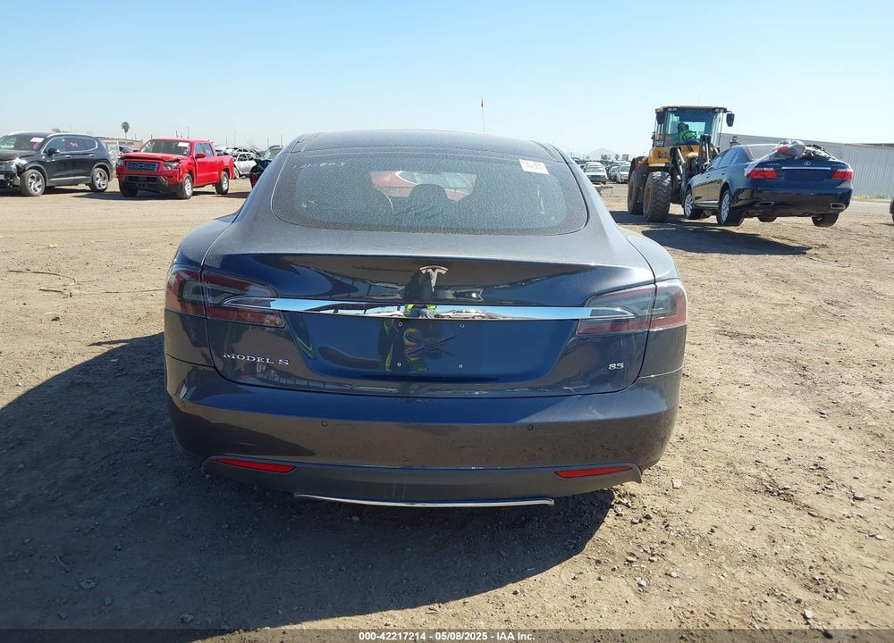 2015 TESLA MODEL S VIN: 5YJSA1H17FFP74930