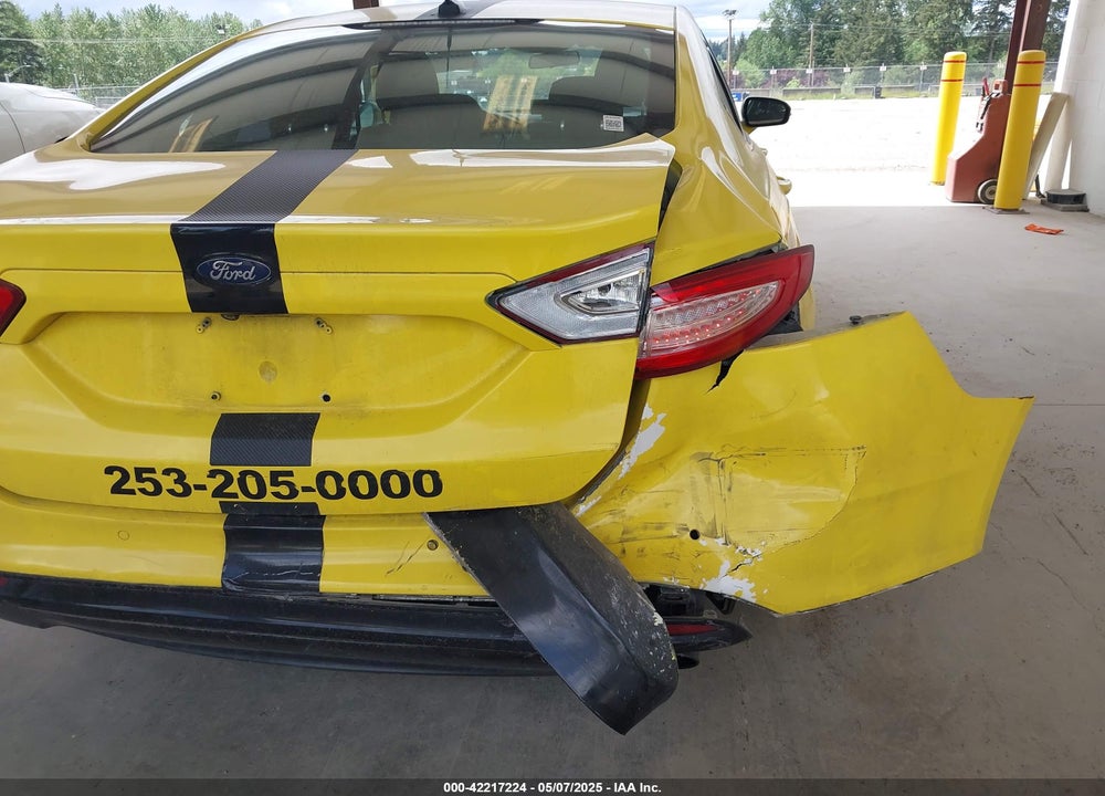 2013 FORD FUSION VIN: 3FA6P0HR2DR129667