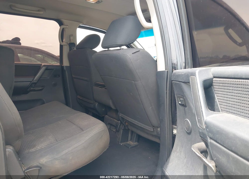 2010 NISSAN TITAN SE VIN: 1N6BA0EKXAN316006