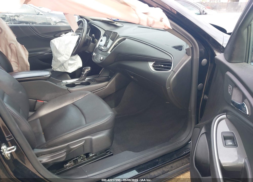 2022 CHEVROLET MALIBU FWD LT VIN: 1G1ZD5ST6NF215640