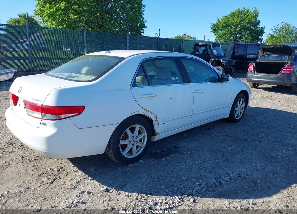 2004 HONDA ACCORD 3.0 EX VIN: 1HGCM66544A028568