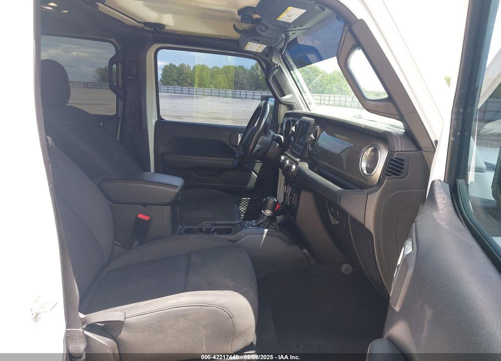 2019 JEEP WRANGLER UNLIMITED SAHARA 4X4 VIN: 1C4HJXEN7KW535887