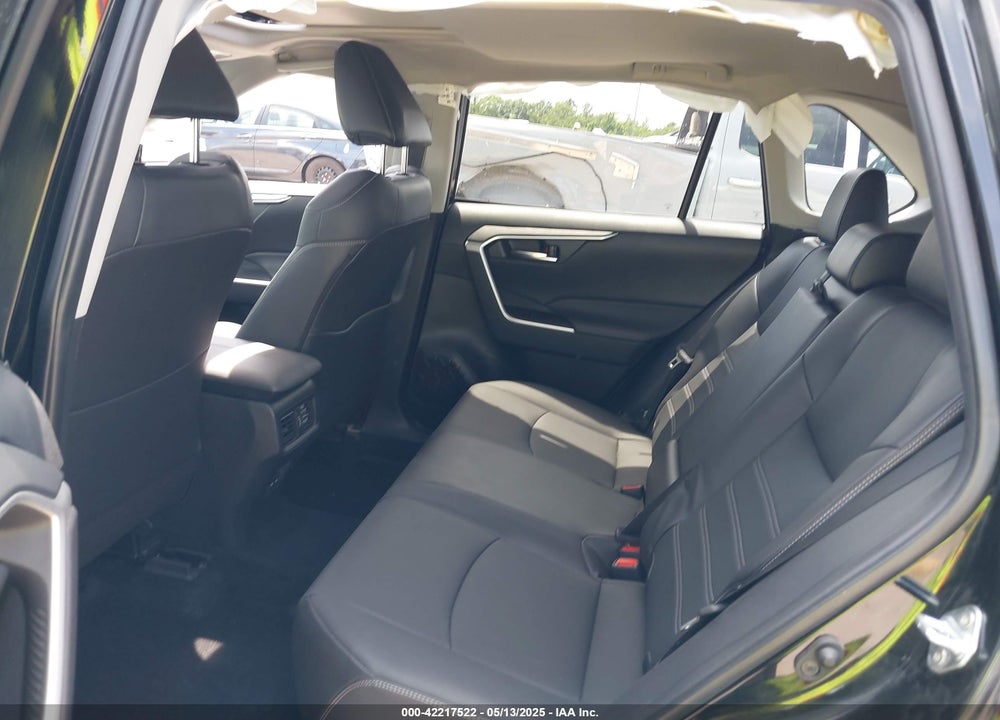 2024 TOYOTA RAV4 VIN: 2T3C1RFV3RC268293