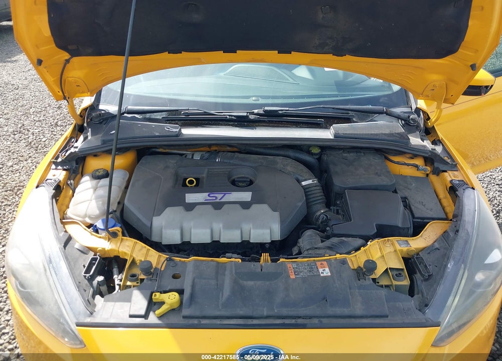 2015 FORD FOCUS ST VIN: 1FADP3L97FL358170
