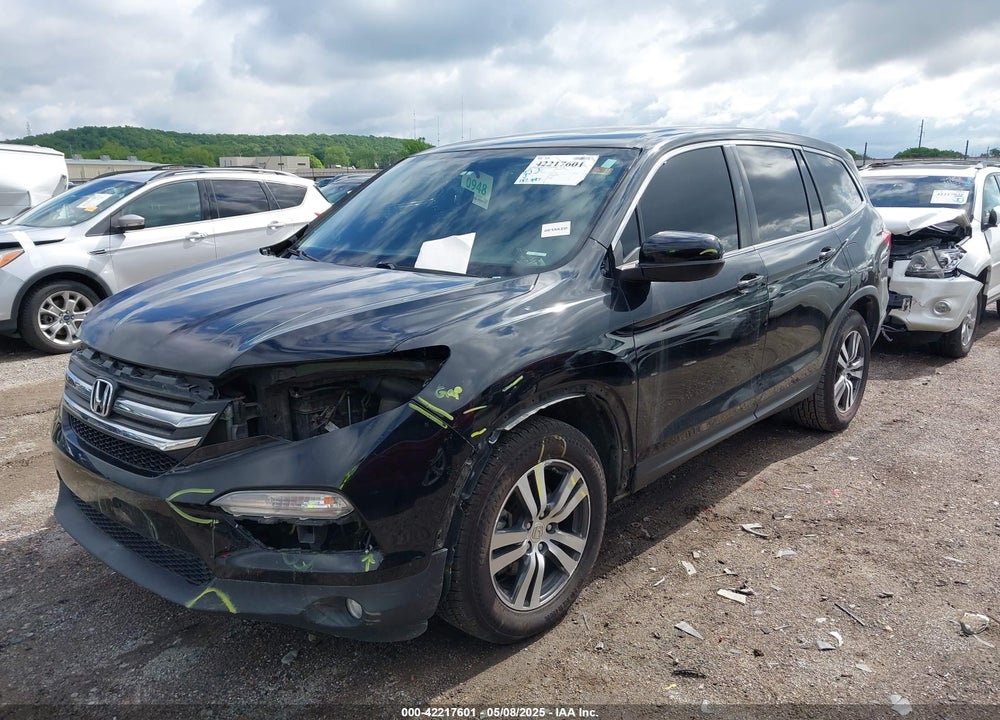 2018 HONDA PILOT VIN: 5FNYF5H53JB018980