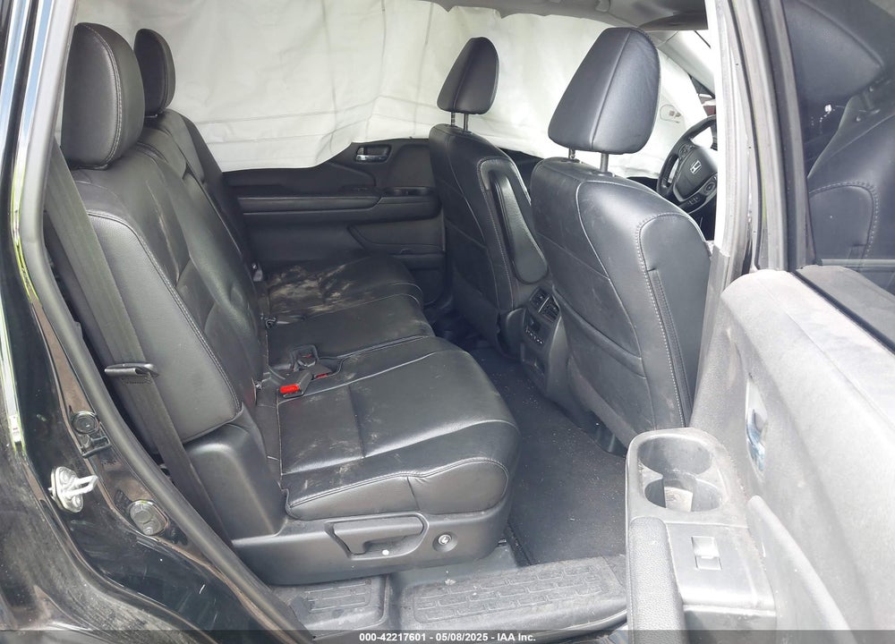 2018 HONDA PILOT VIN: 5FNYF5H53JB018980