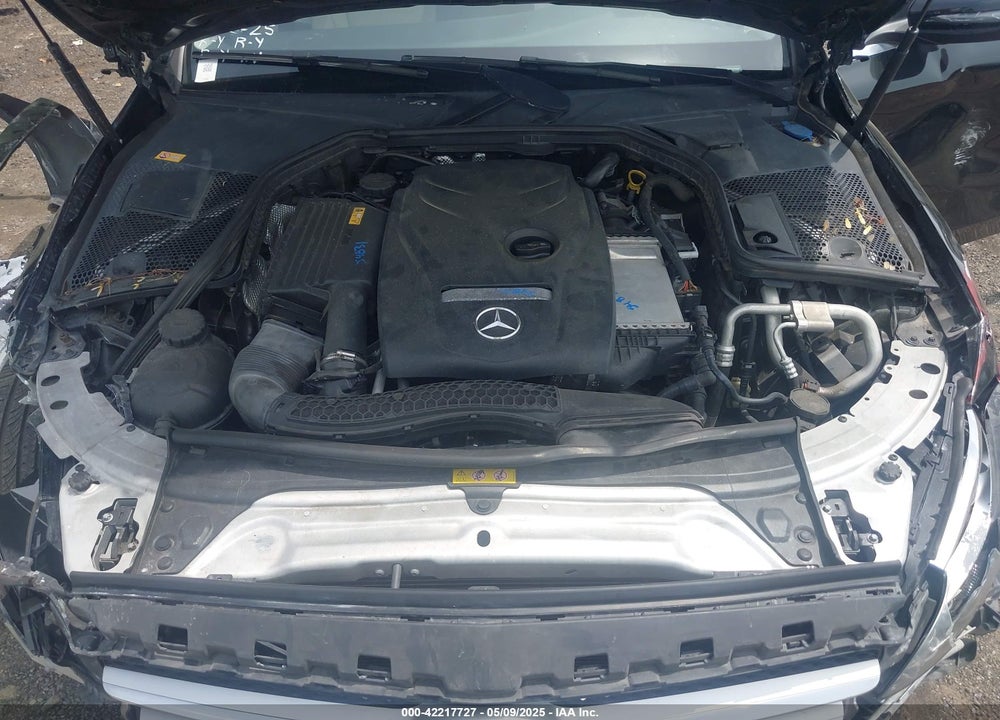 2016 MERCEDES-BENZ C VIN: WDDWF4JB8GR151812