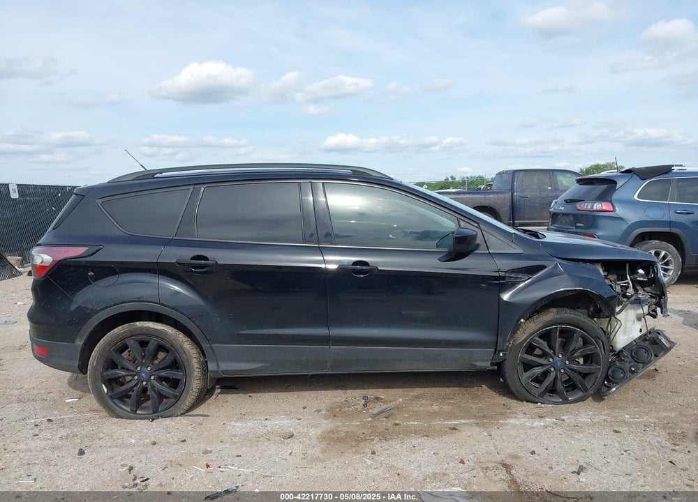 2017 FORD ESCAPE VIN: 1FMCU0GD0HUE23347