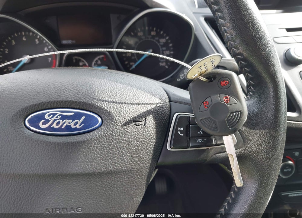 2017 FORD ESCAPE VIN: 1FMCU0GD0HUE23347
