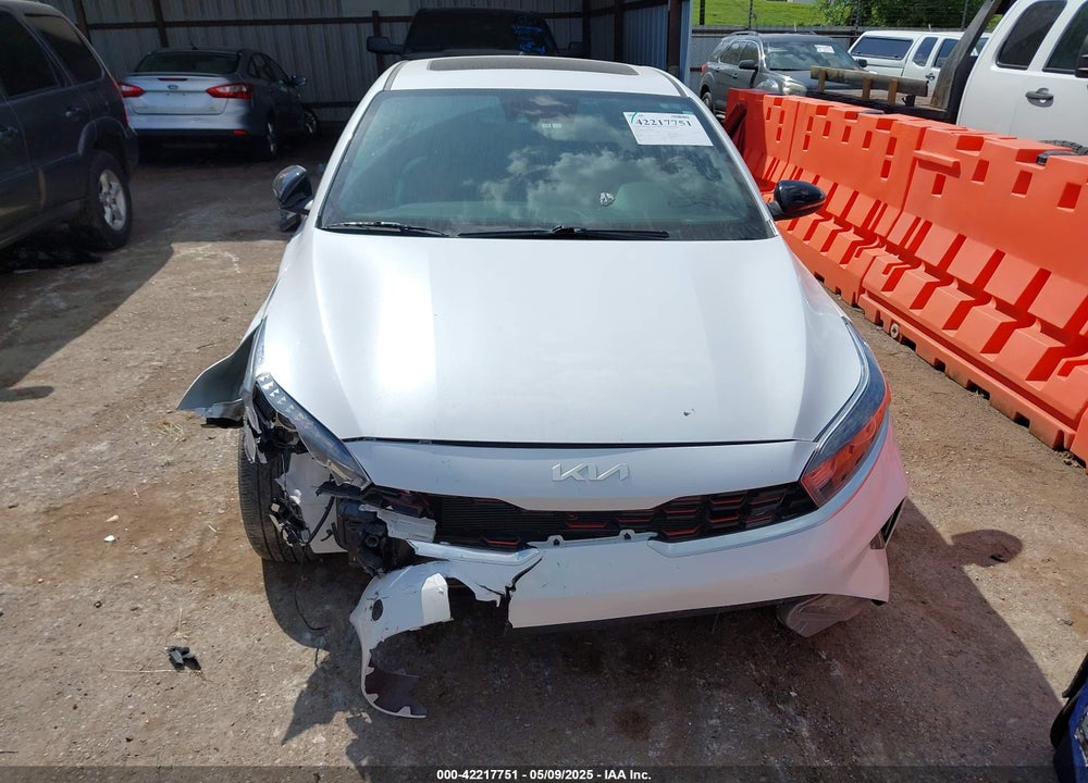 2023 KIA FORTE VIN: 3KPF54AD5PE689975