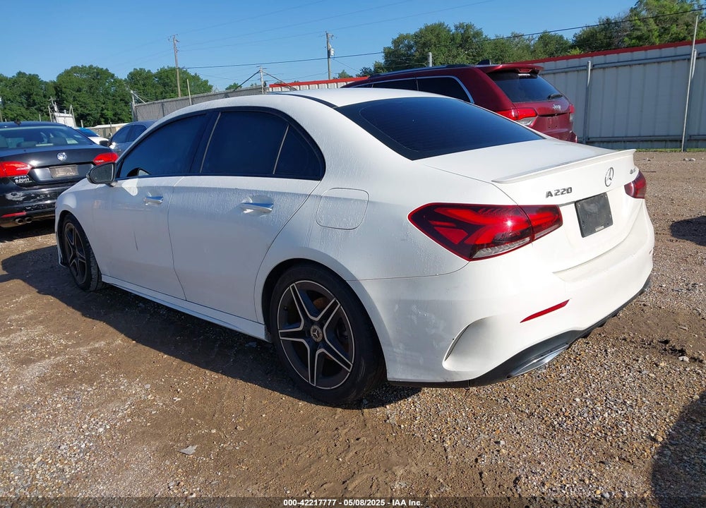 2020 MERCEDES-BENZ A 220 VIN: W1K3G4FBXLW045365