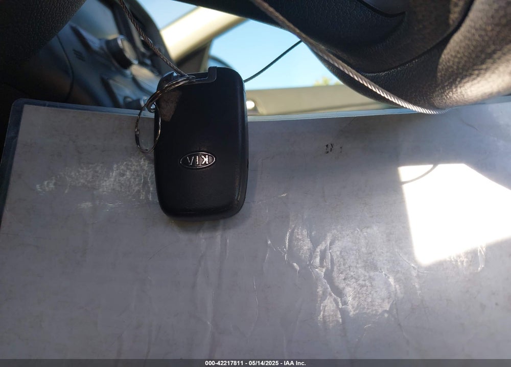 2011 KIA OPTIMA VIN: KNAGM4AD6B5001894