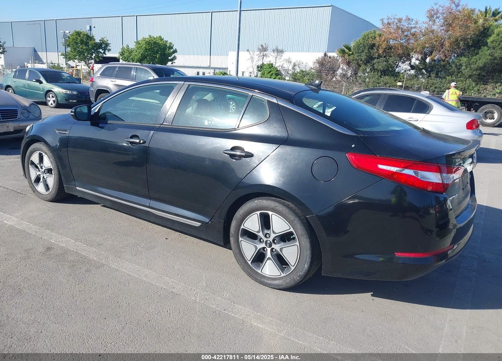 2011 KIA OPTIMA VIN: KNAGM4AD6B5001894