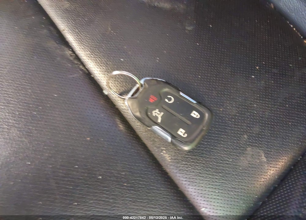 2021 GMC ACADIA VIN: 1GKKNLLS7MZ208472