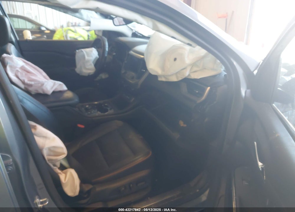 2021 GMC ACADIA VIN: 1GKKNLLS7MZ208472