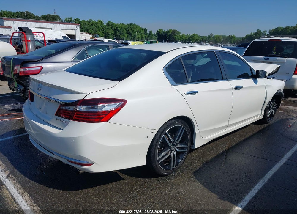 2017 HONDA ACCORD VIN: 1HGCR2F54HA272219