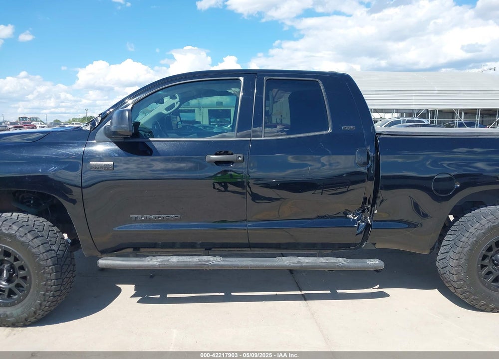 2016 TOYOTA TUNDRA SR5 5.7L V8 VIN: 5TFRW5F16GX206170